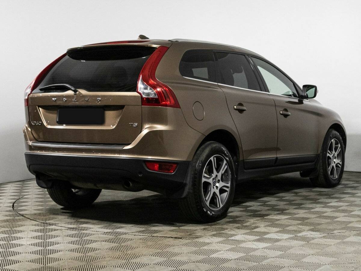 Volvo XC60 с пробегом — 2012 год. Фото: #4