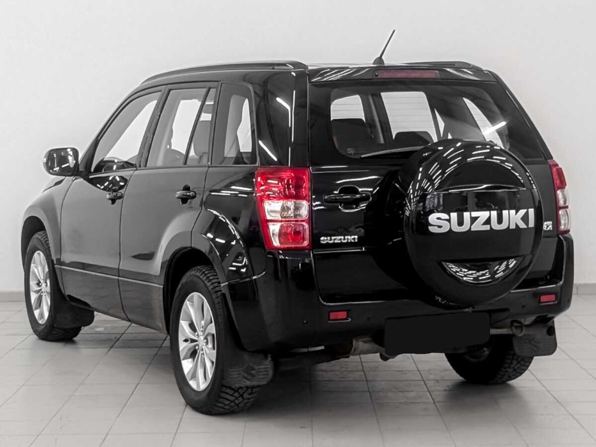 Suzuki Grand Vitara с пробегом — 2012 год. Фото: #6