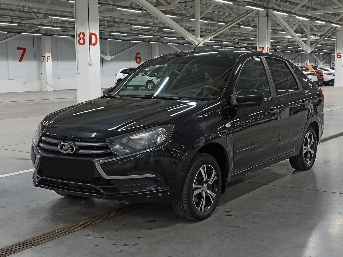 Lada (ВАЗ) Granta с пробегом — 2018 год. Посмотреть фото