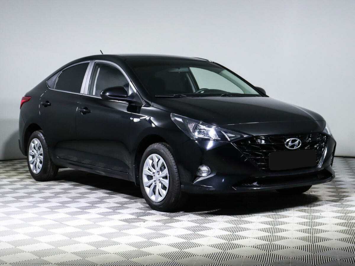 Hyundai Solaris с пробегом — 2021 год. Фото: #2
