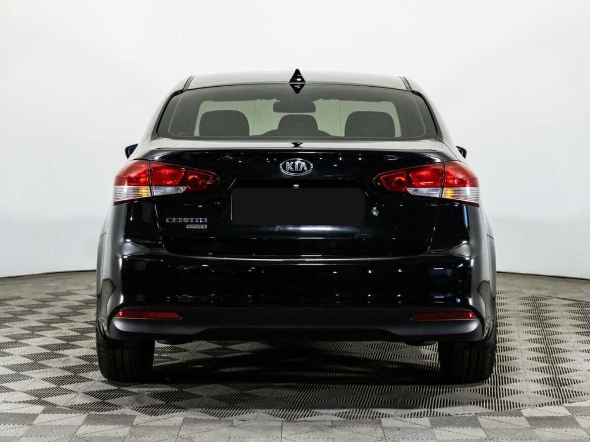 Kia Cerato с пробегом — 2019 год. Фото: #5