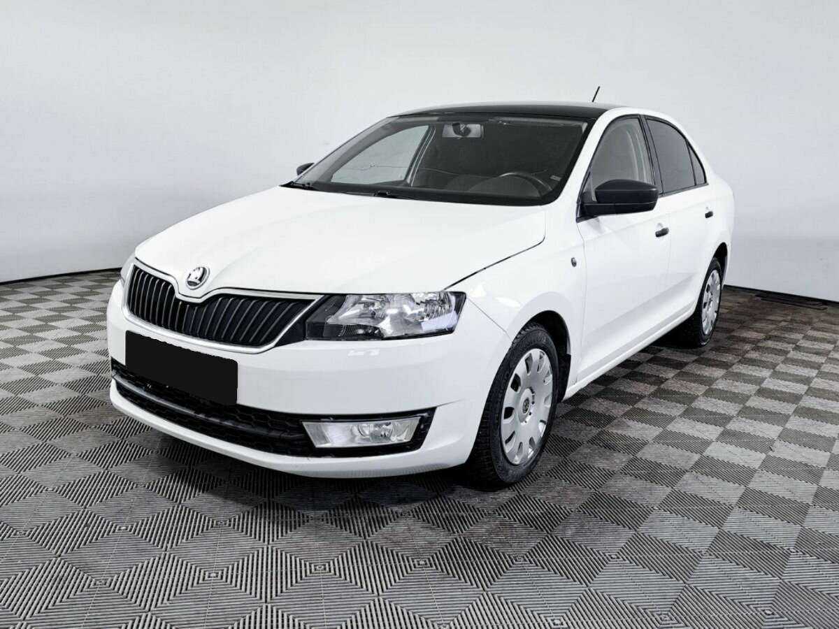 Skoda Rapid с пробегом — 2017 год. Посмотреть фото