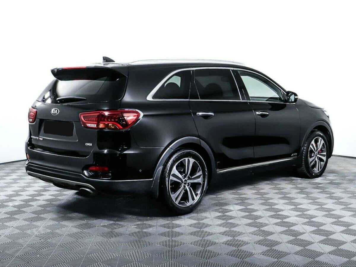 Kia Sorento с пробегом — 2018 год. Фото: #4