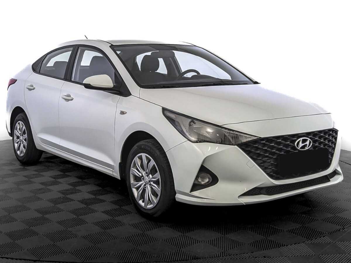 Hyundai Solaris с пробегом — 2020 год. Фото: #2