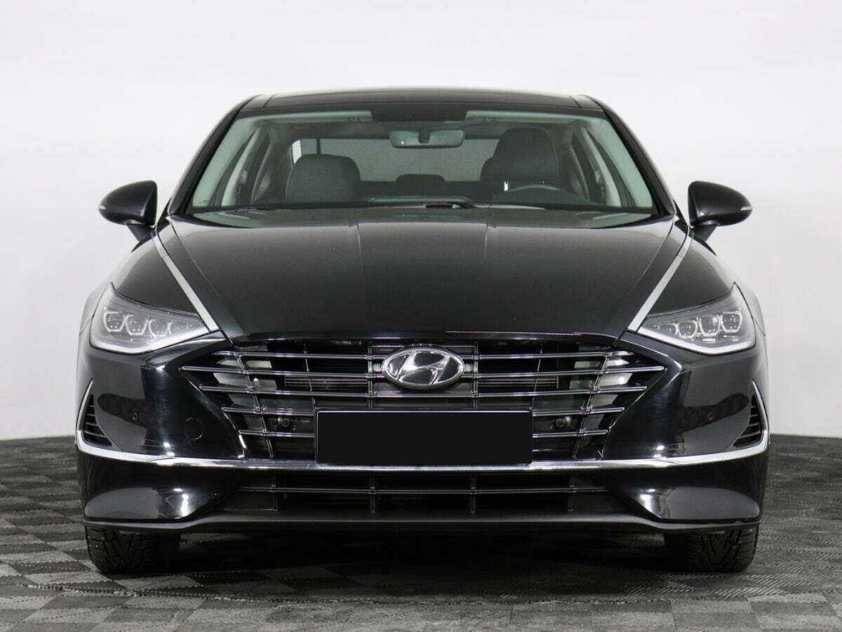 Hyundai Sonata с пробегом — 2023 год. Фото: #1