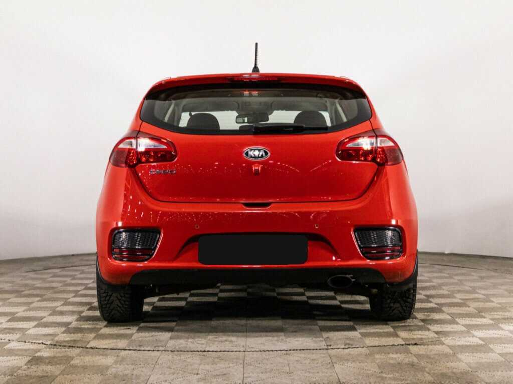 Kia Ceed с пробегом — 2015 год. Фото: #5
