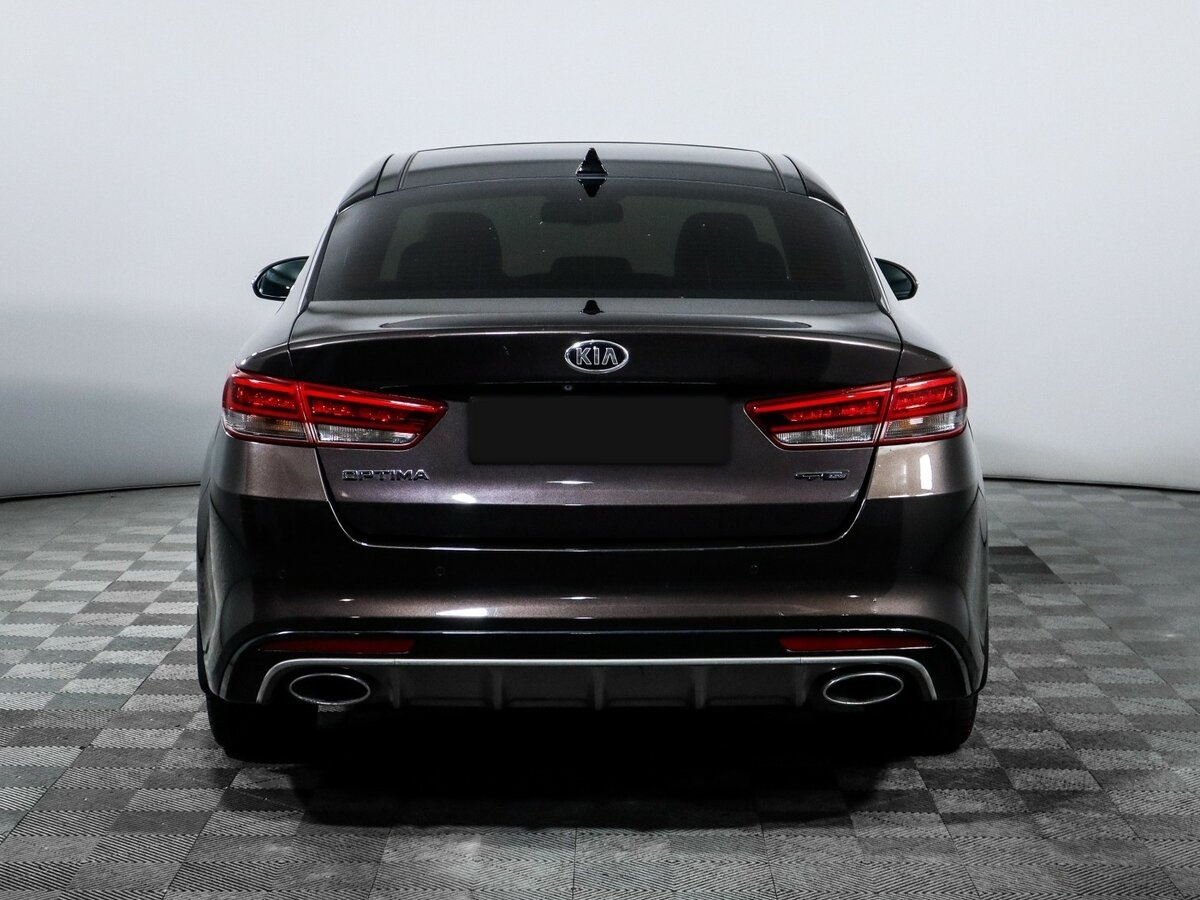 Kia Optima с пробегом — 2016 год. Фото: #4