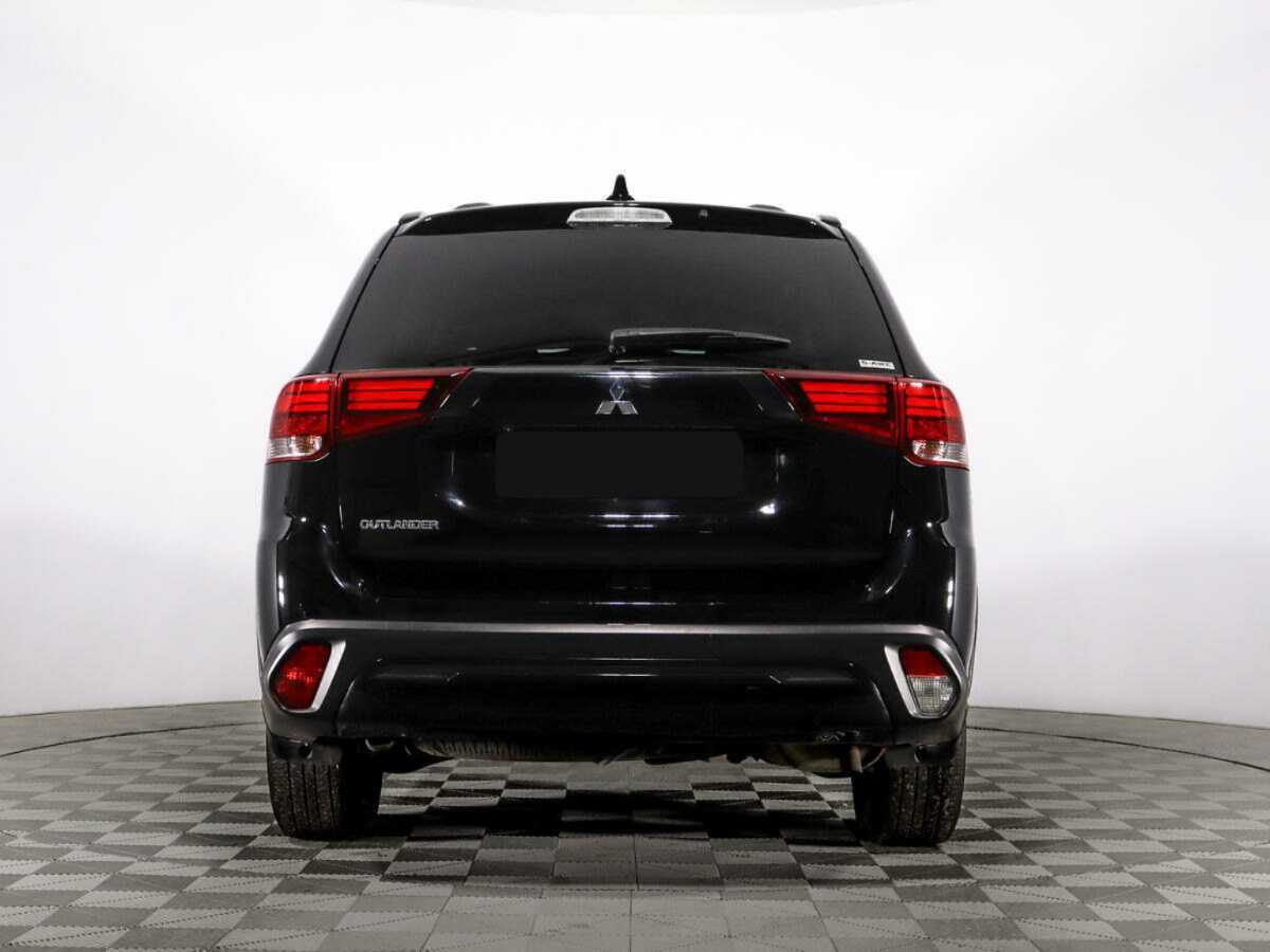Mitsubishi Outlander с пробегом — 2020 год. Фото: #5