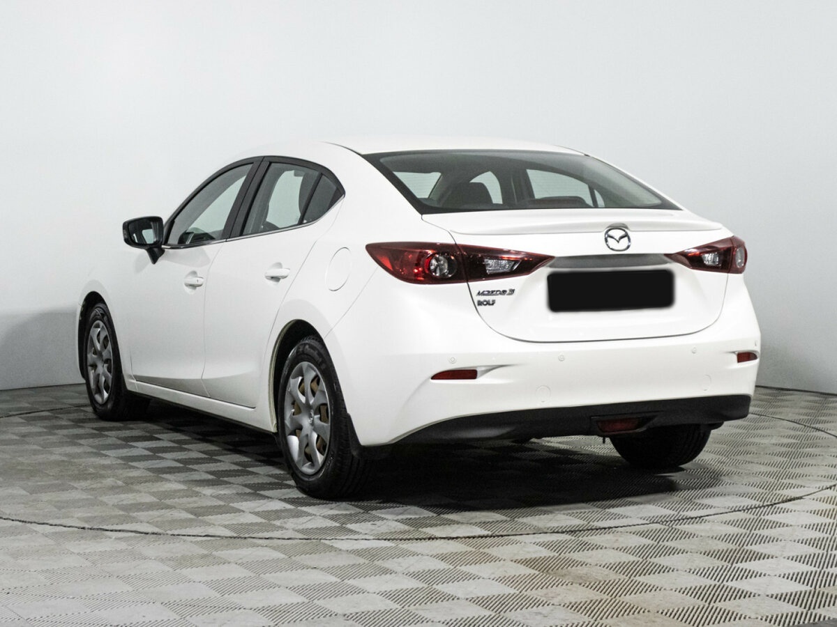 Mazda 3 с пробегом — 2014 год. Фото: #6