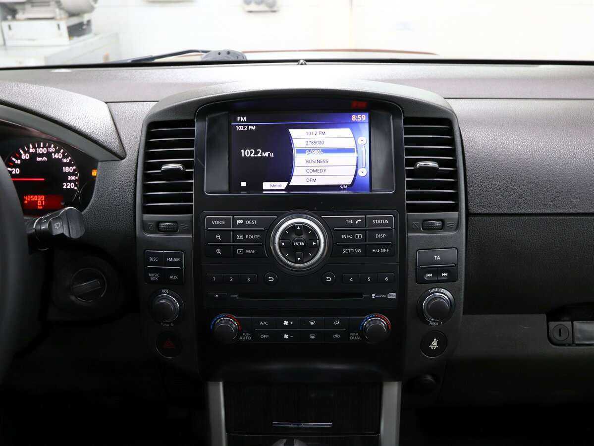 Nissan Pathfinder с пробегом — 2012 год. Фото: #20