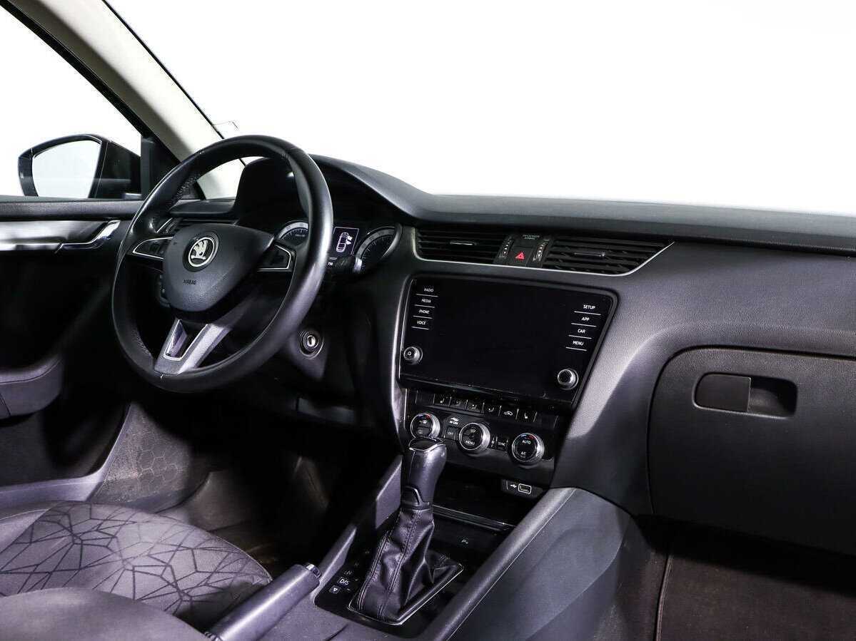 Skoda Octavia с пробегом — 2019 год. Фото: #8