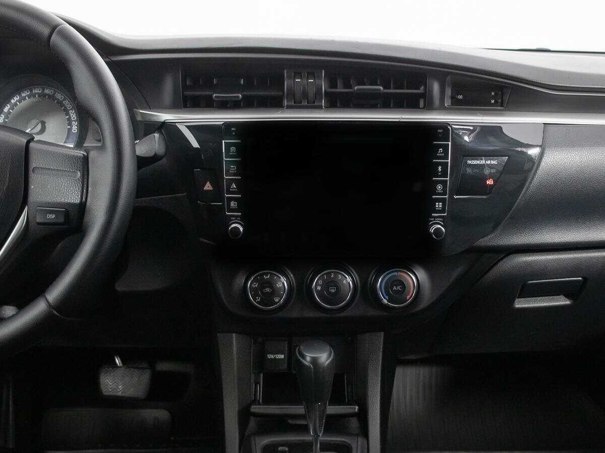 Toyota Corolla с пробегом — 2014 год. Фото: #13