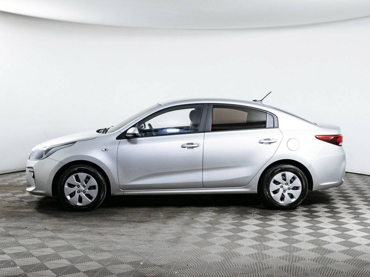 Kia Rio с пробегом — 2020 год. Фото: #7