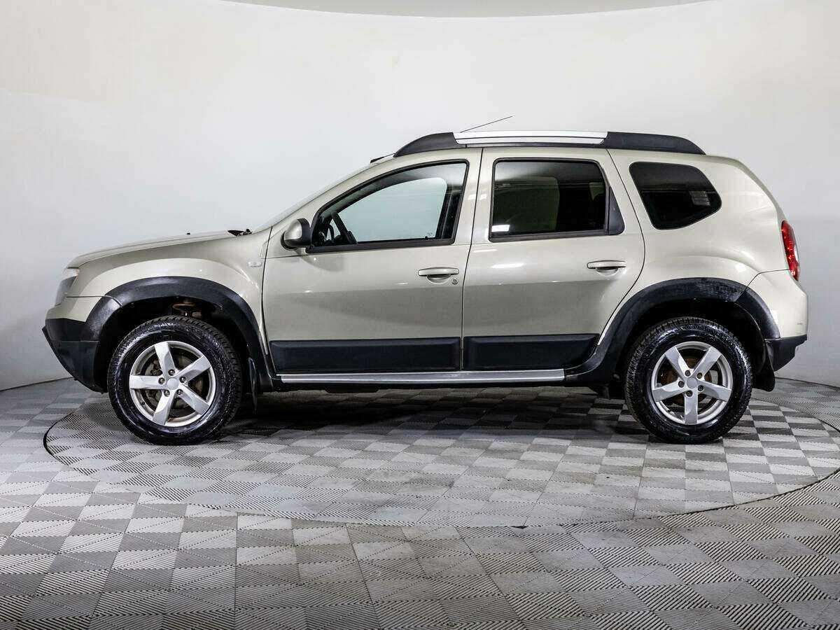Renault Duster с пробегом — 2013 год. Фото: #7