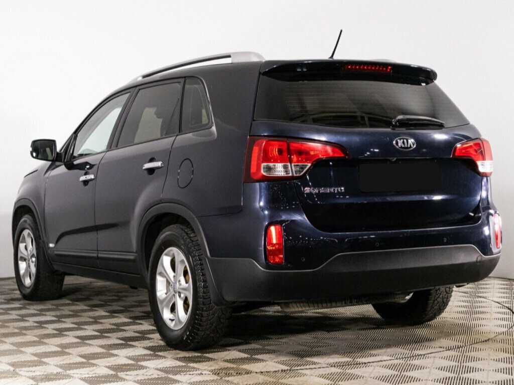 Kia Sorento с пробегом — 2017 год. Фото: #6