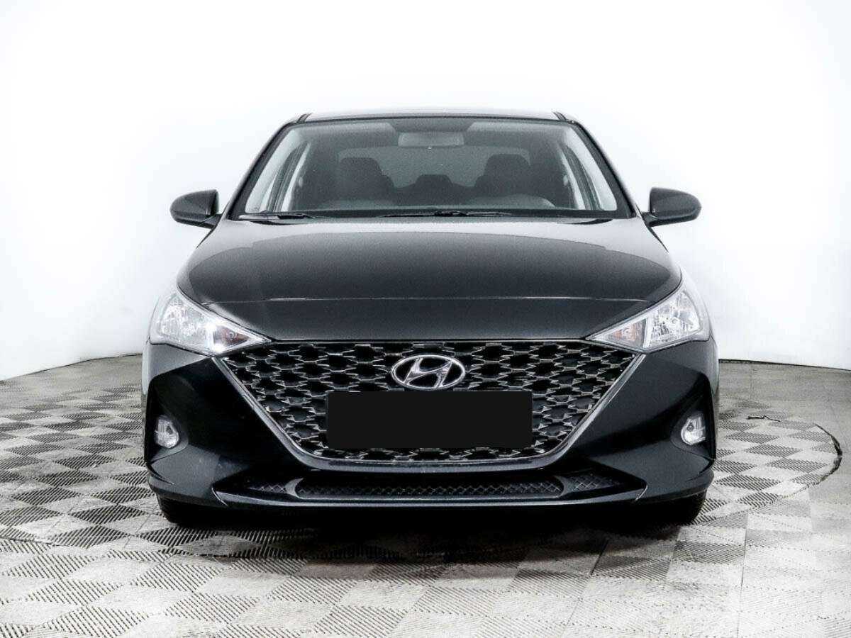 Hyundai Solaris с пробегом — 2021 год. Фото: #1
