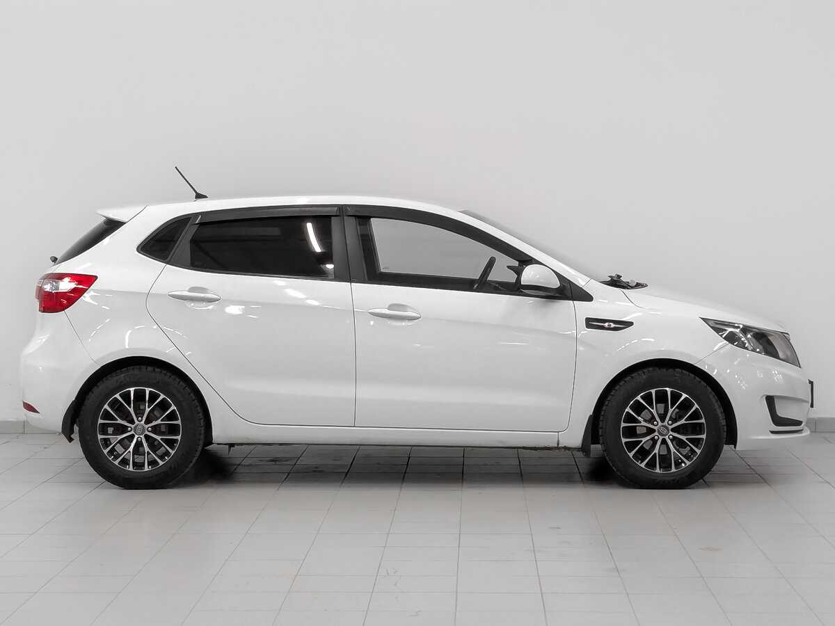 Kia Rio с пробегом — 2015 год. Фото: #3