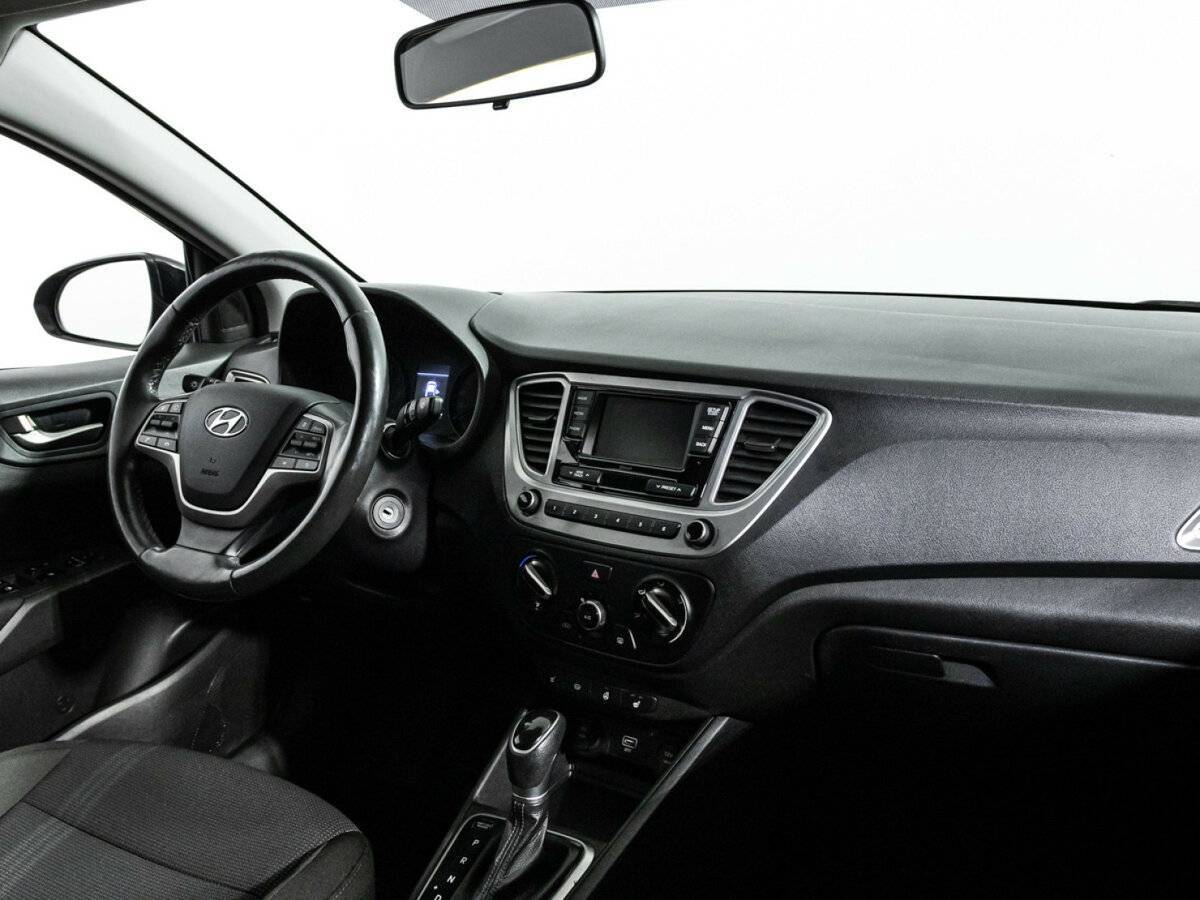 Hyundai Solaris с пробегом — 2020 год. Фото: #8