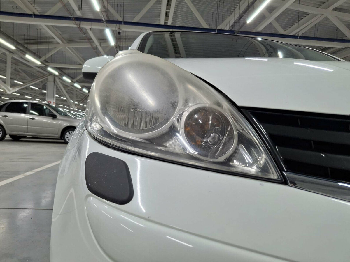 Nissan Note с пробегом — 2012 год. Фото: #16