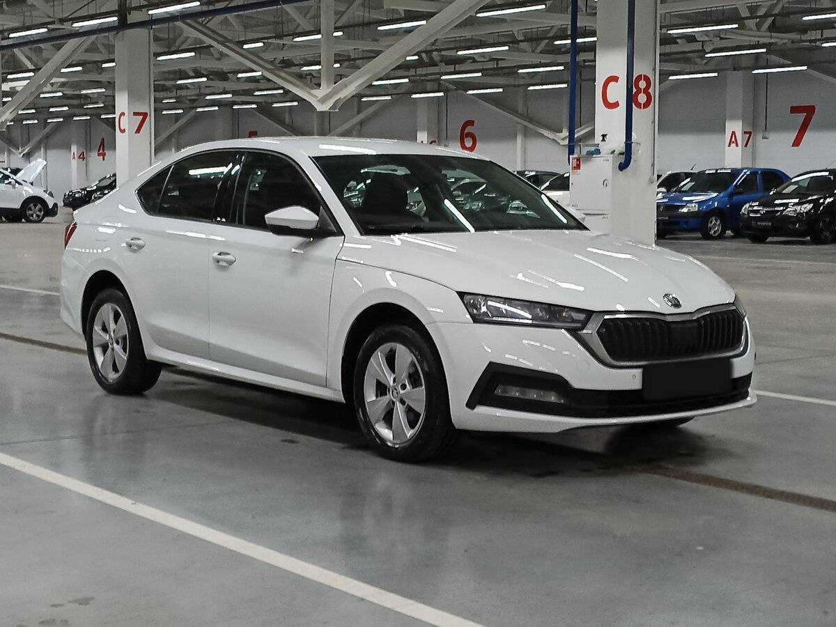 Skoda Octavia с пробегом — 2021 год. Фото: #2
