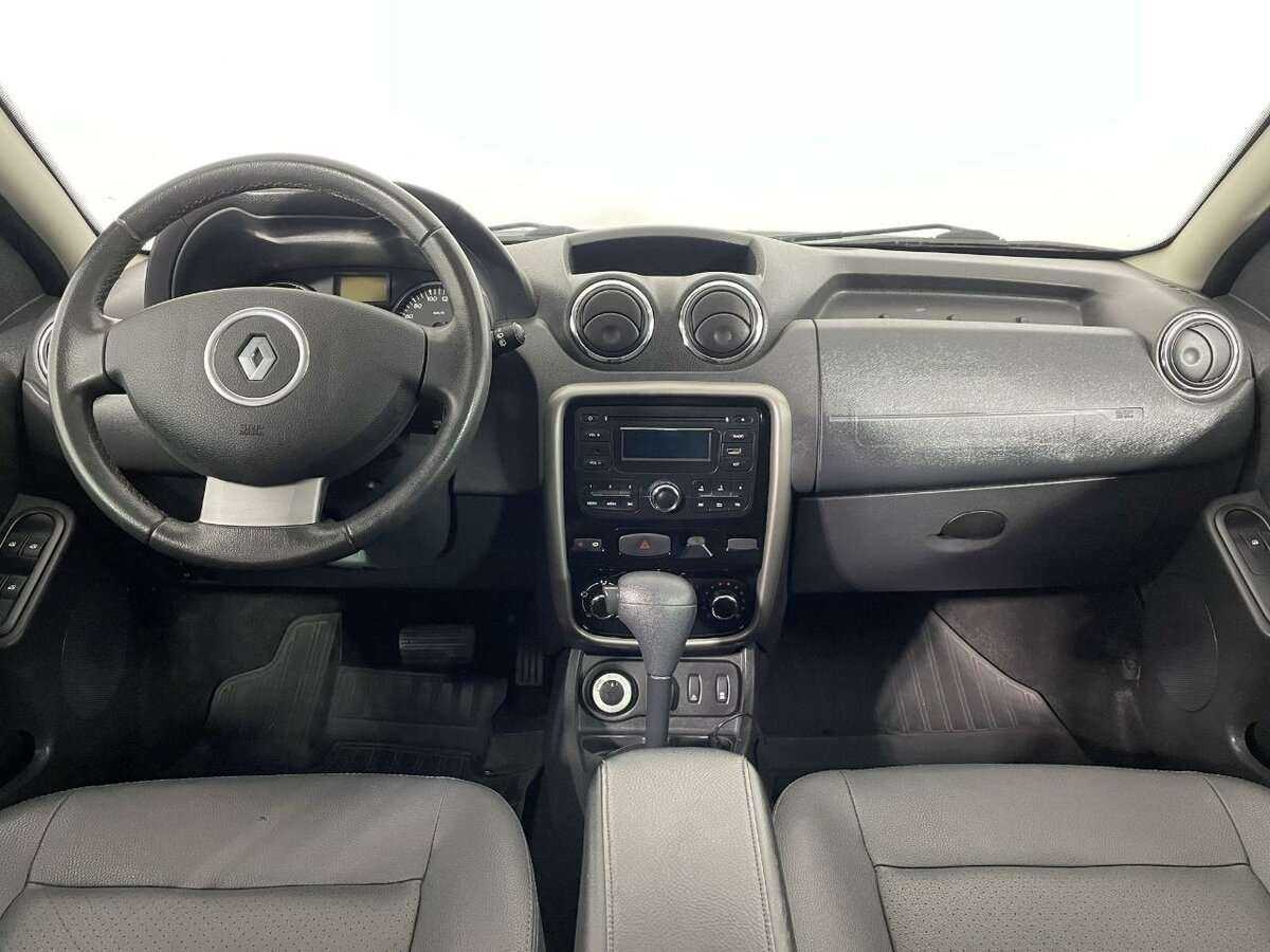 Renault Duster с пробегом — 2015 год. Фото: #6