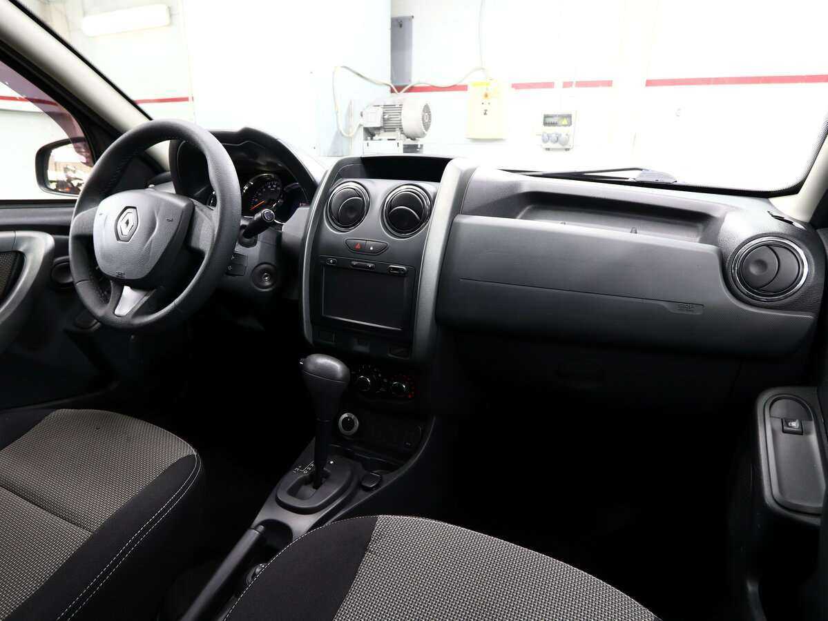 Renault Duster с пробегом — 2016 год. Фото: #8