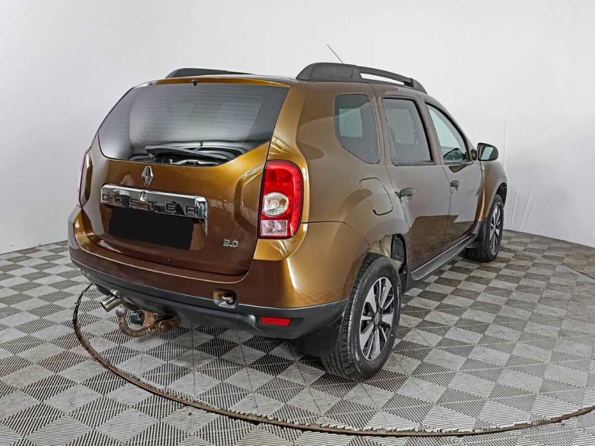 Renault Duster с пробегом — 2014 год. Фото: #4
