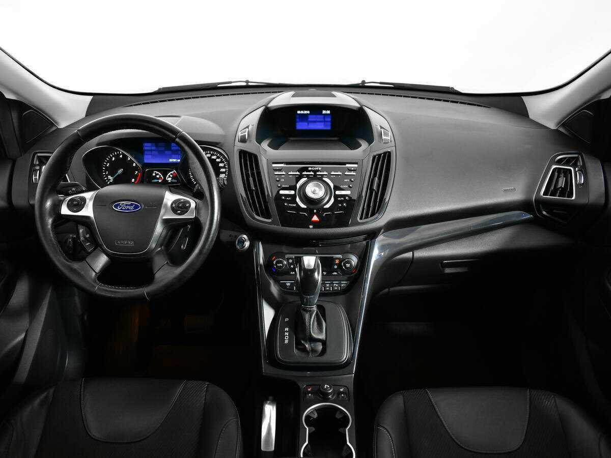 Ford Kuga с пробегом — 2016 год. Фото: #11