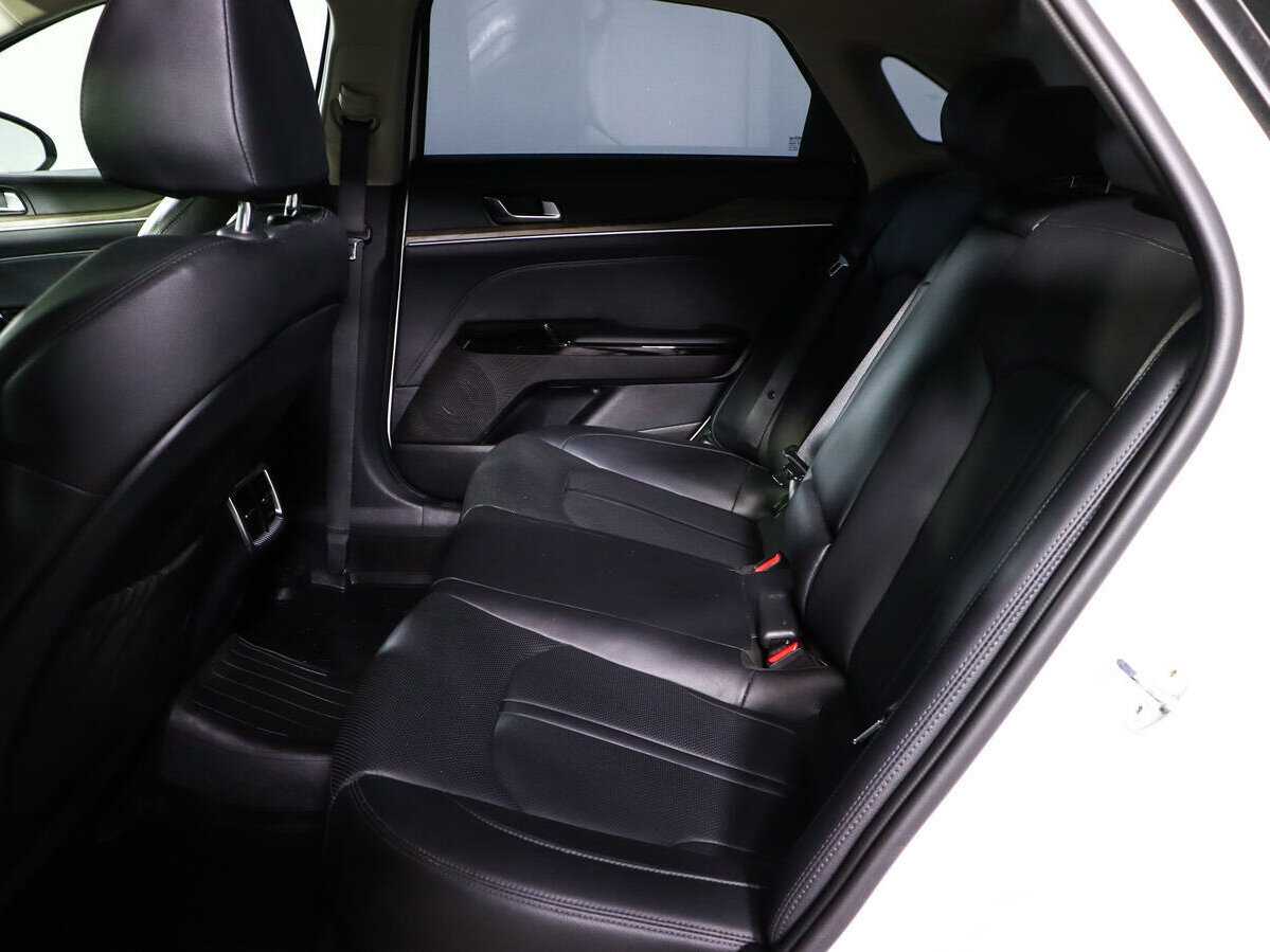 Kia K5 с пробегом — 2021 год. Фото: #7