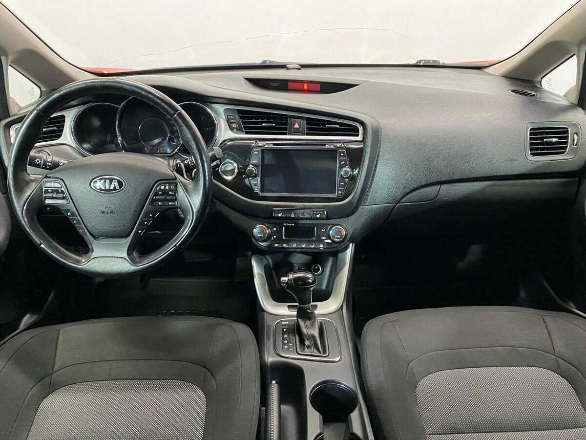 Kia Ceed с пробегом — 2016 год. Фото: #8