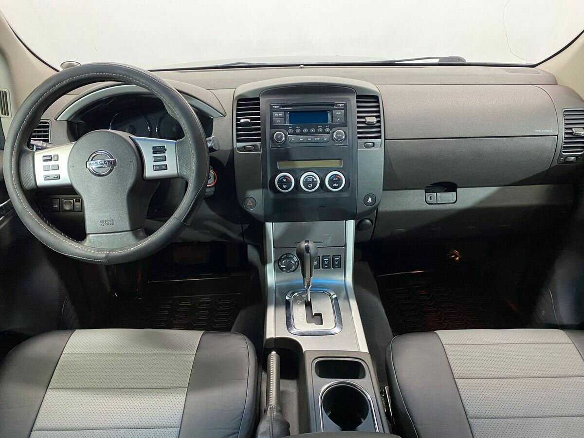 Nissan Pathfinder с пробегом — 2012 год. Фото: #8