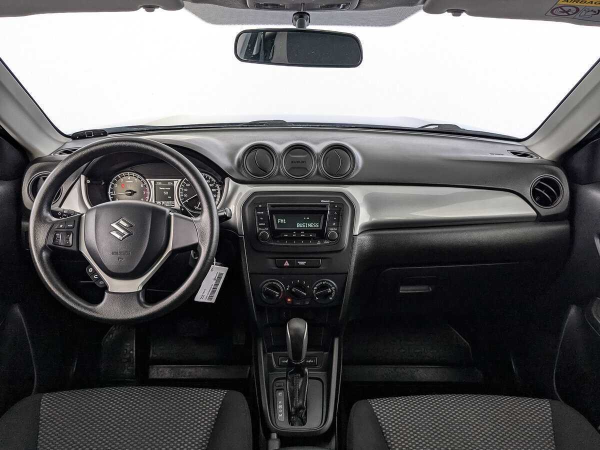 Suzuki Vitara с пробегом — 2016 год. Фото: #9