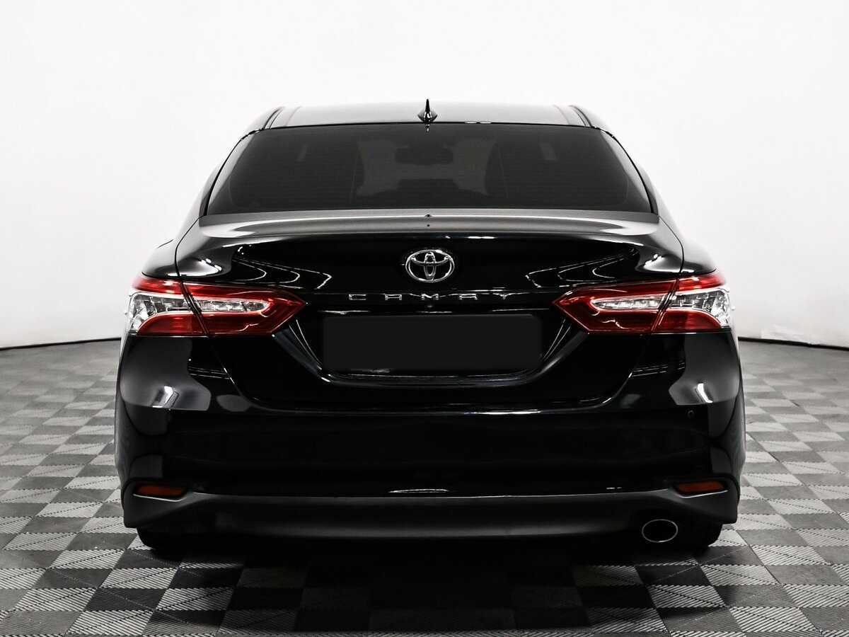 Toyota Camry с пробегом — 2019 год. Фото: #5