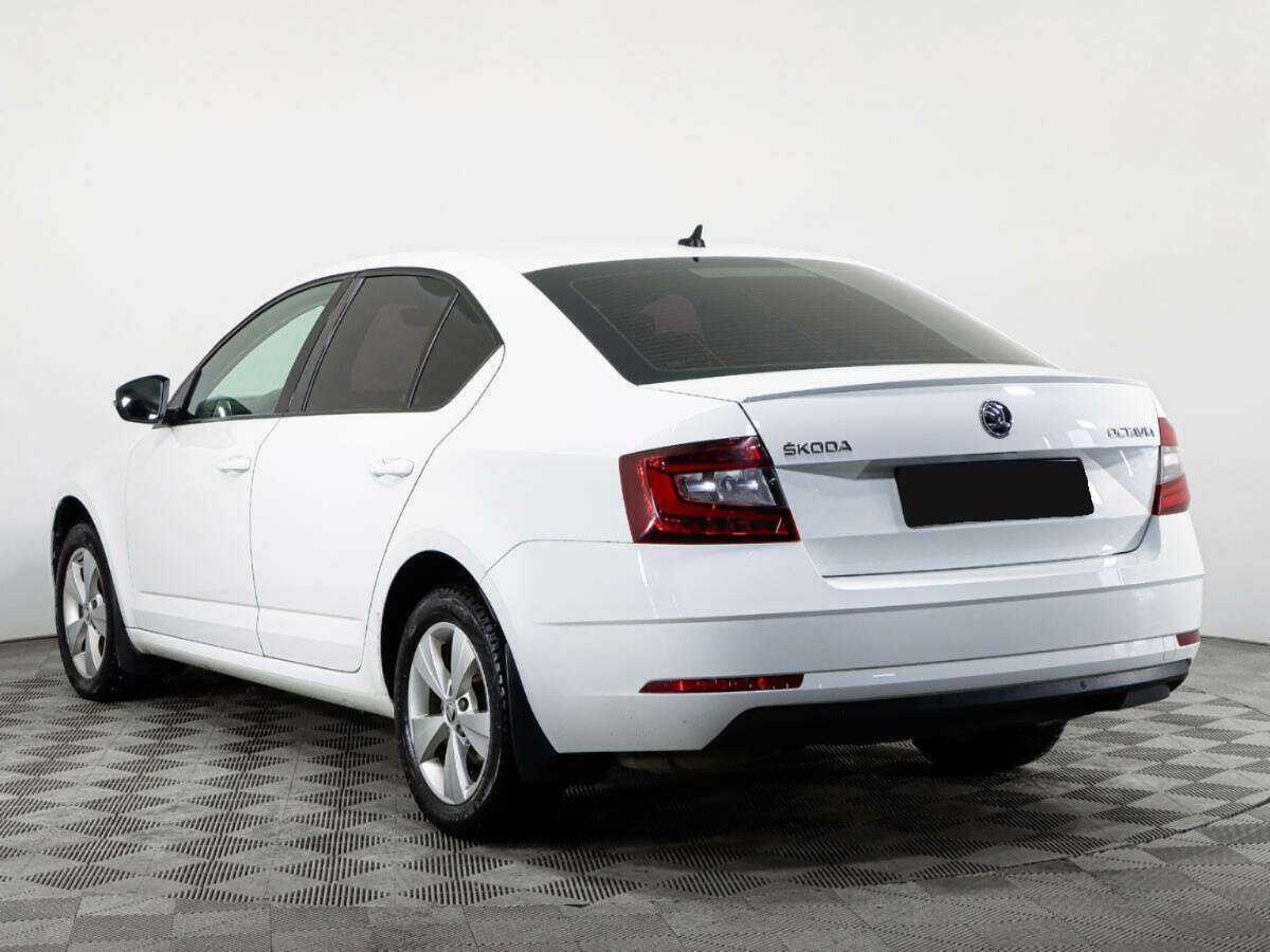 Skoda Octavia с пробегом — 2017 год. Фото: #5