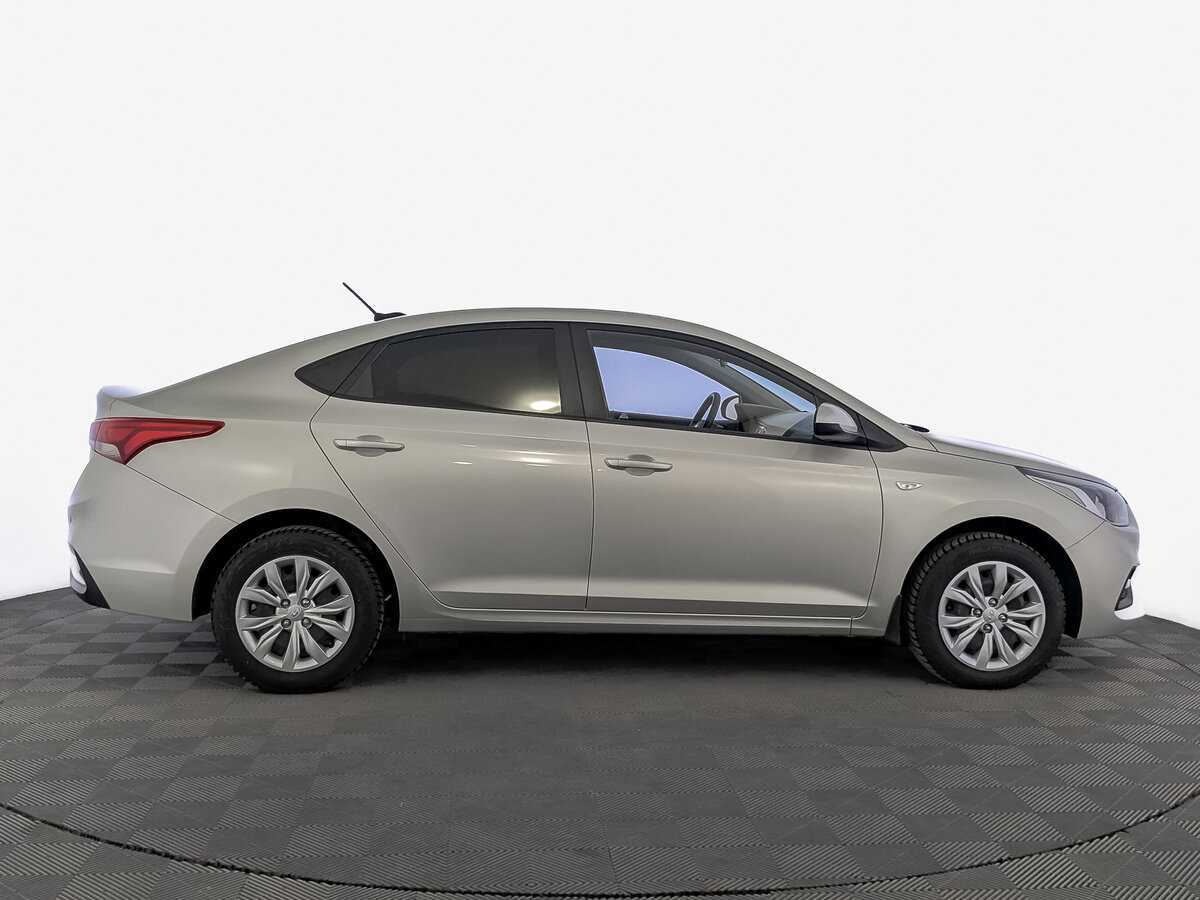 Hyundai Solaris с пробегом — 2019 год. Фото: #3