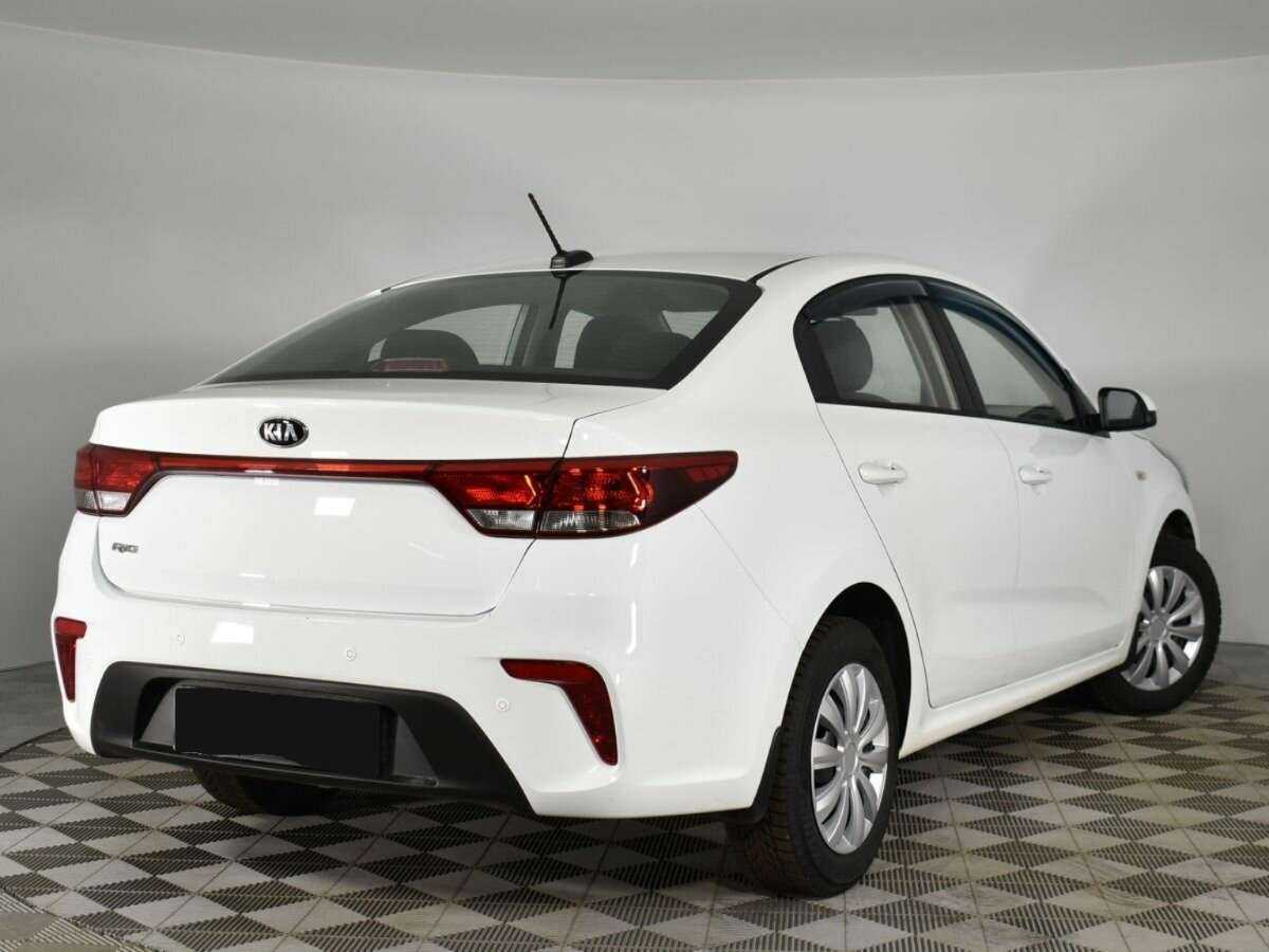 Kia Rio с пробегом — 2019 год. Фото: #1