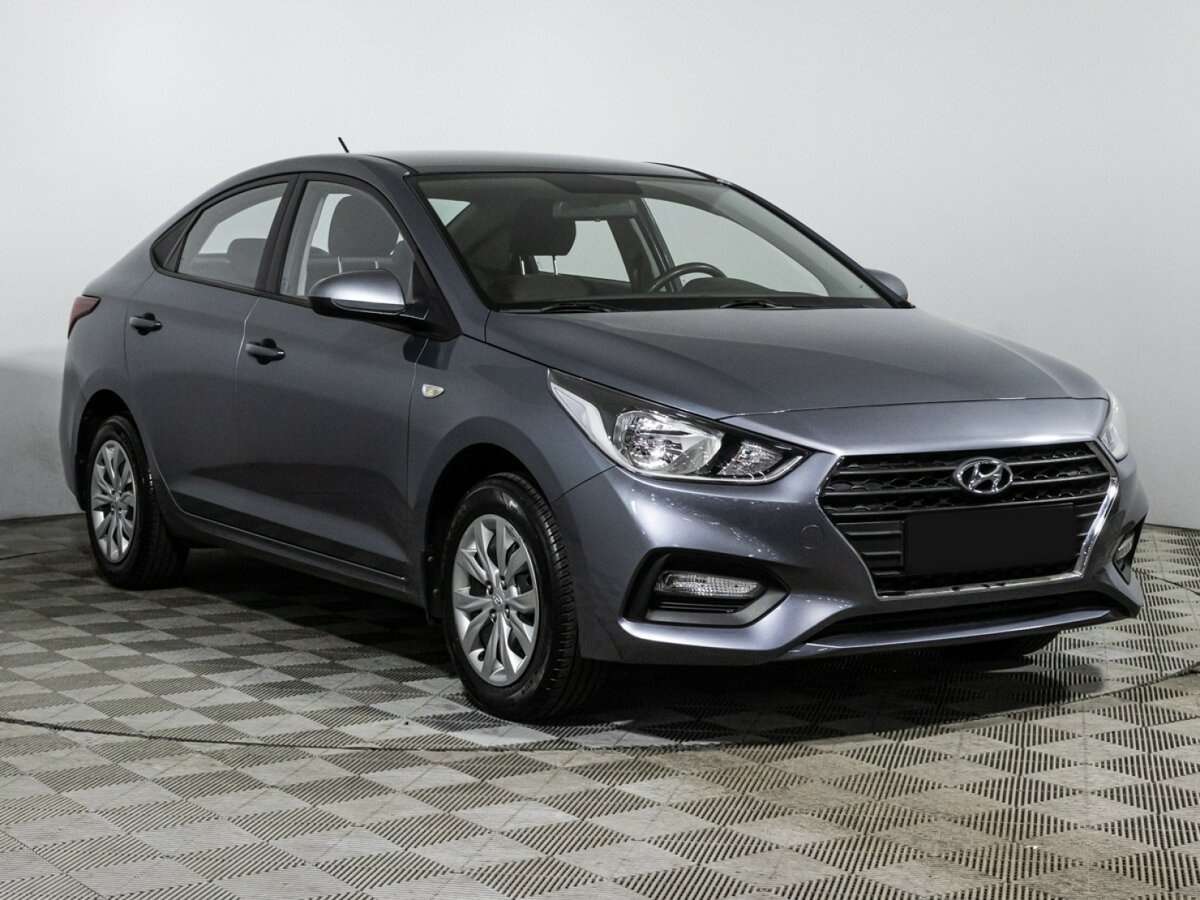 Hyundai Solaris с пробегом — 2017 год. Фото: #2
