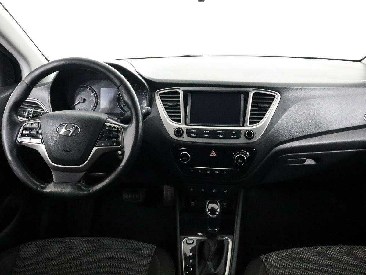 Hyundai Solaris с пробегом — 2019 год. Фото: #10