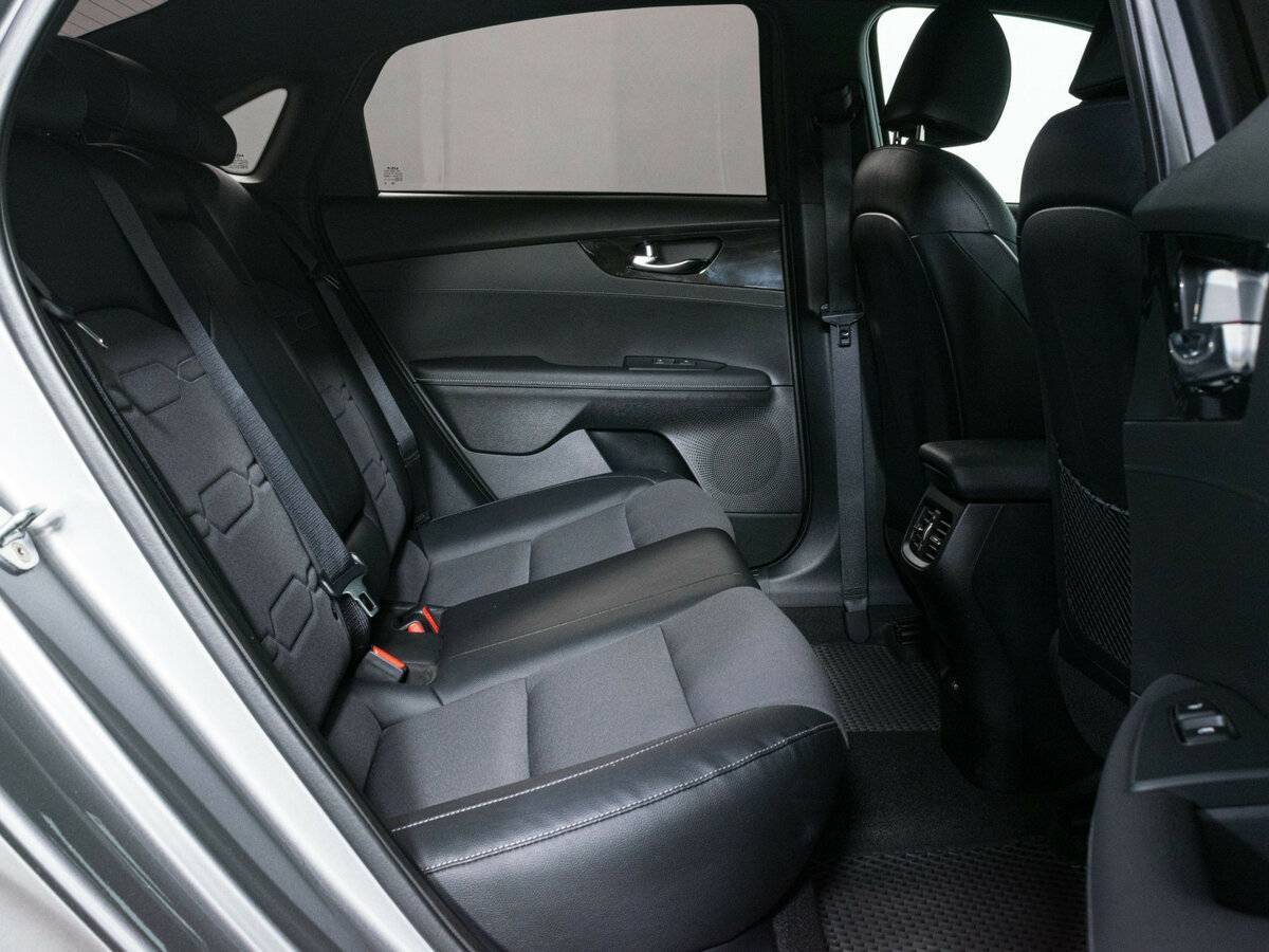 Kia Cerato с пробегом — 2021 год. Фото: #11