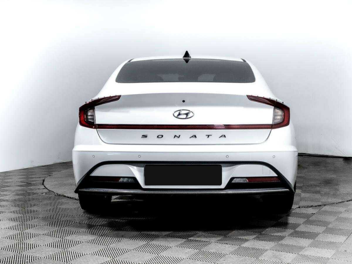 Hyundai Sonata с пробегом — 2020 год. Фото: #4