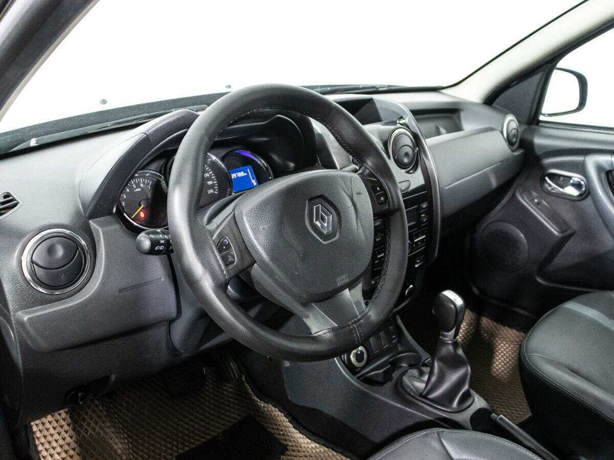 Renault Duster с пробегом — 2018 год. Фото: #10