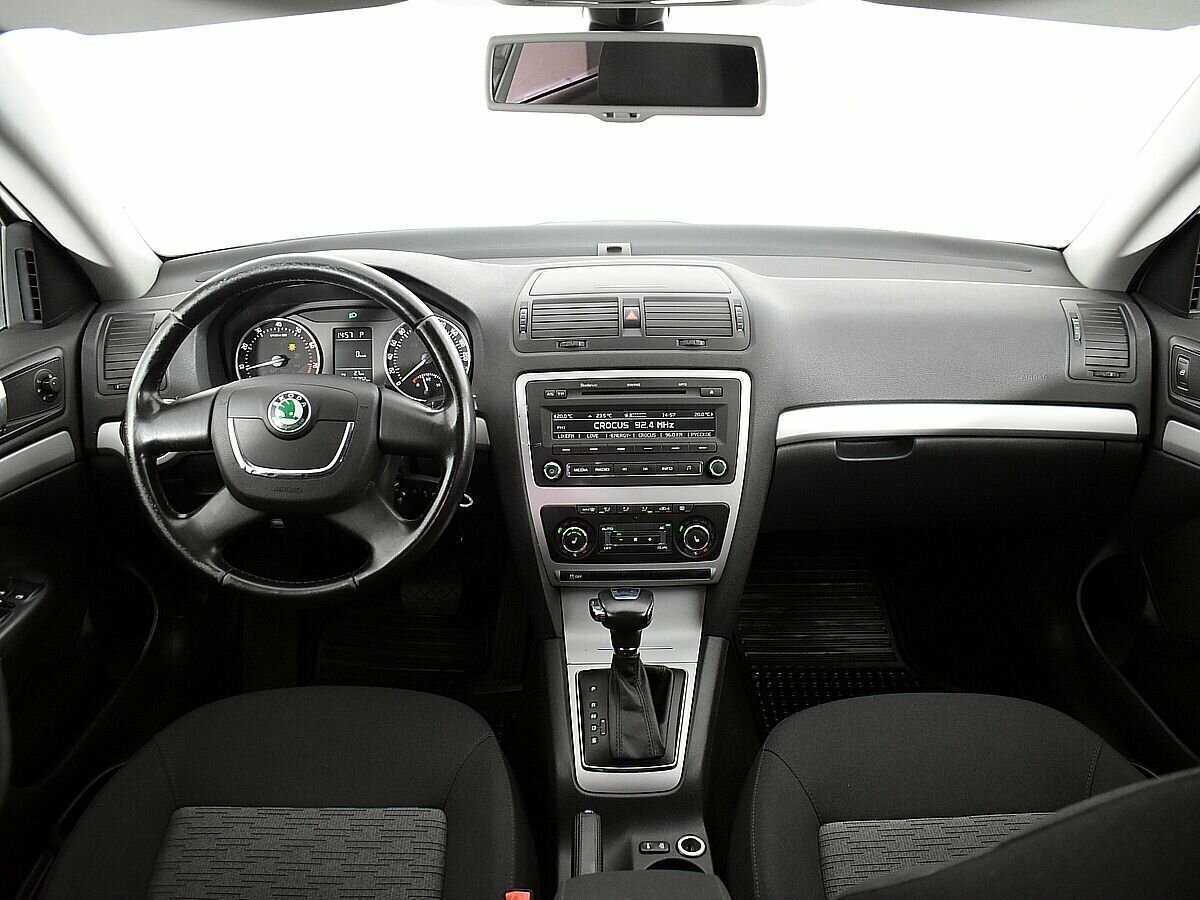Skoda Octavia с пробегом — 2012 год. Фото: #9