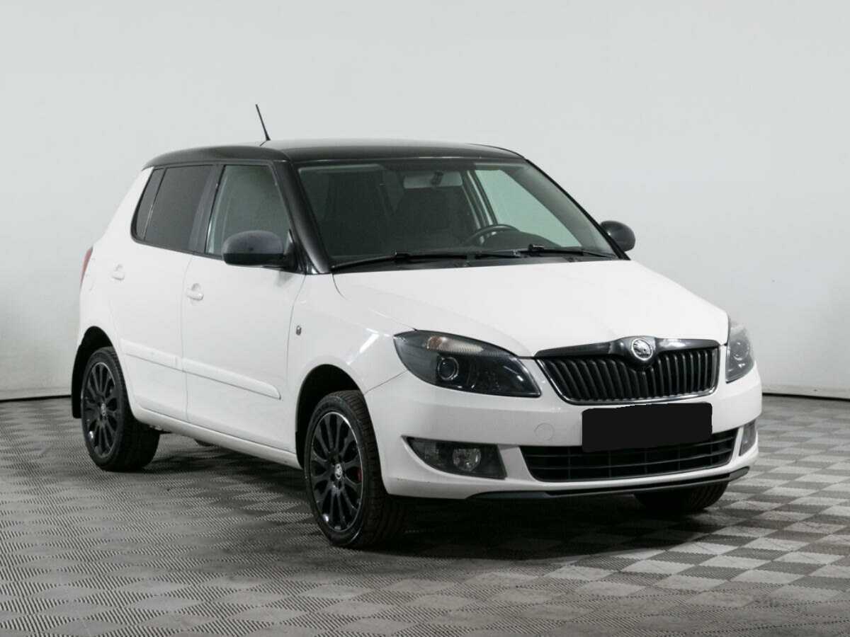 Skoda Fabia с пробегом — 2013 год. Фото: #2
