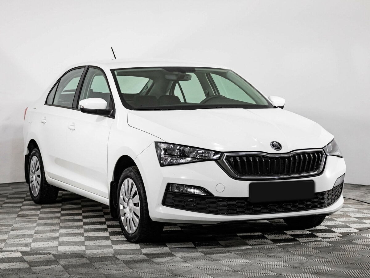 Skoda Rapid с пробегом — 2020 год. Фото: #2
