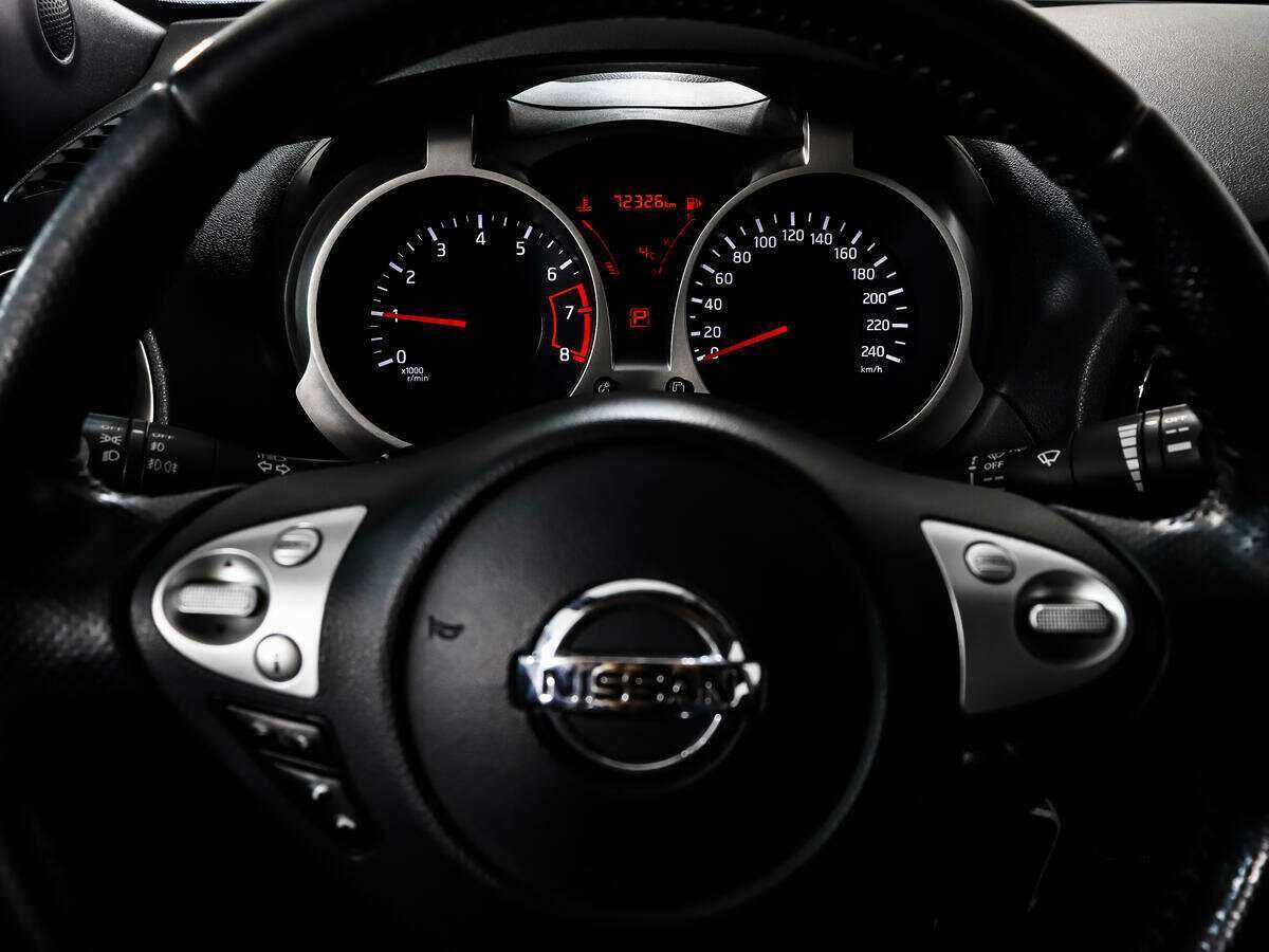 Nissan Juke с пробегом — 2014 год. Фото: #15