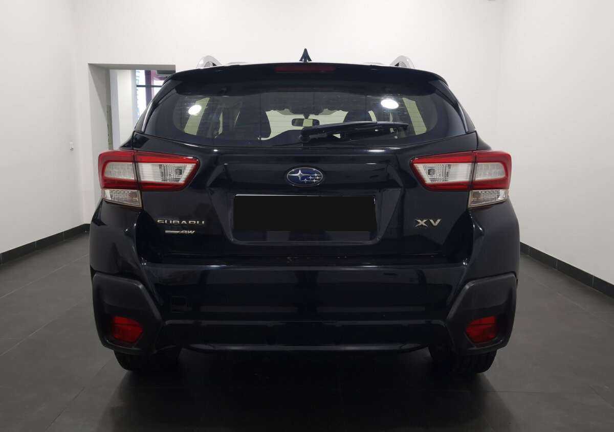 Subaru XV с пробегом — 2017 год. Фото: #2