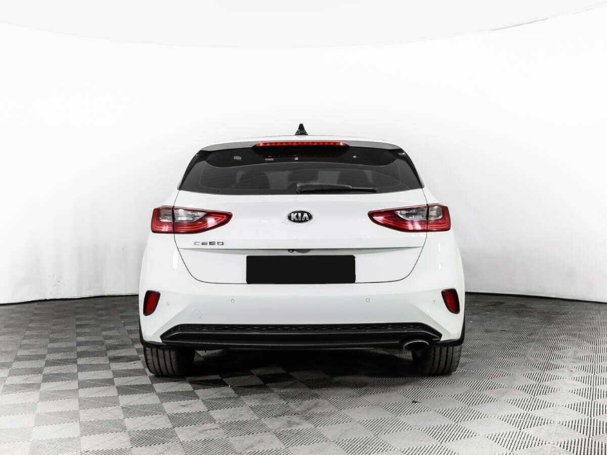Kia Ceed с пробегом — 2018 год. Фото: #5