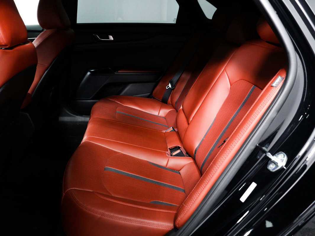 Kia K5 с пробегом — 2022 год. Фото: #11