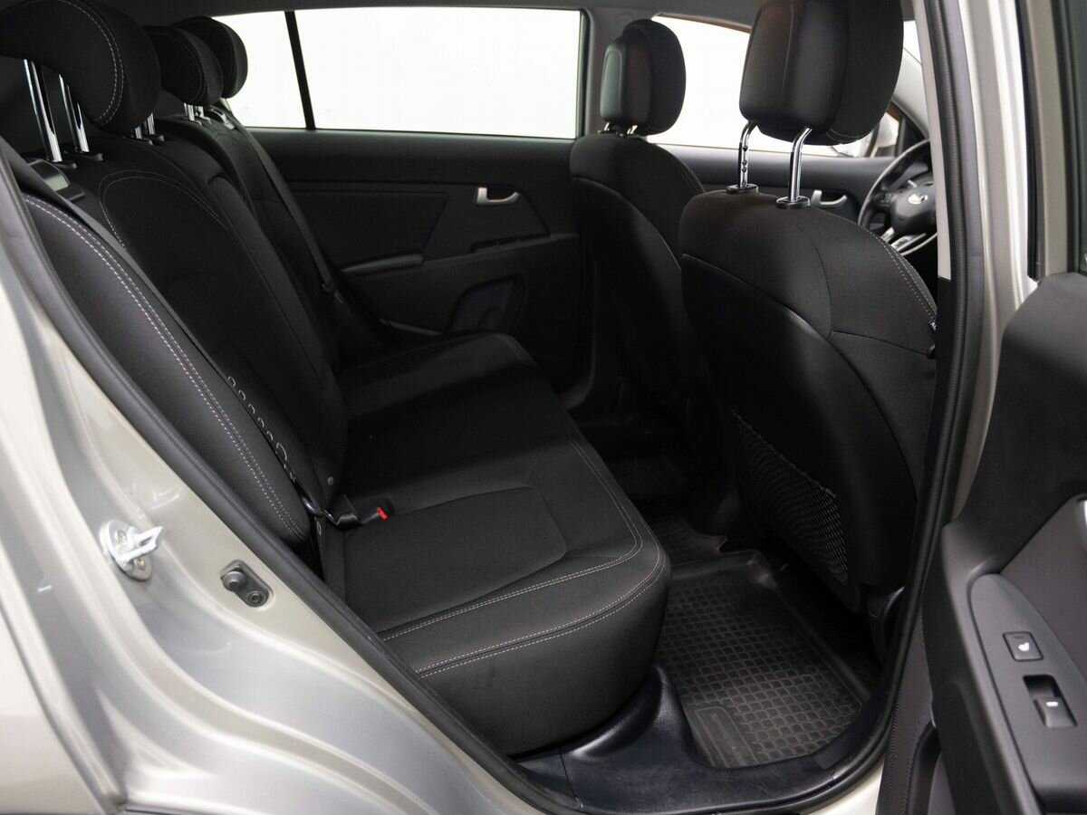 Kia Sportage с пробегом — 2014 год. Фото: #9