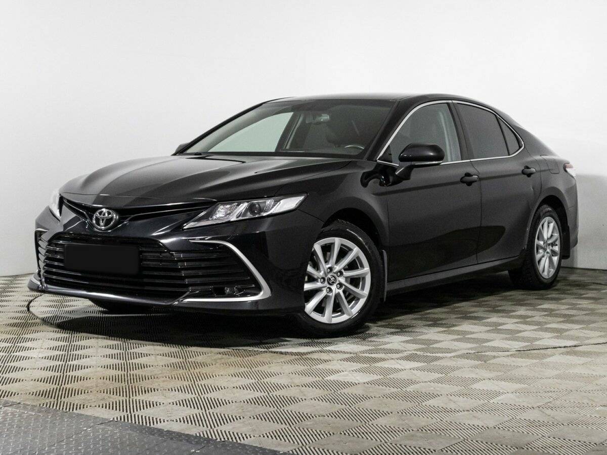 Toyota Camry с пробегом — 2021 год. Фото: #0
